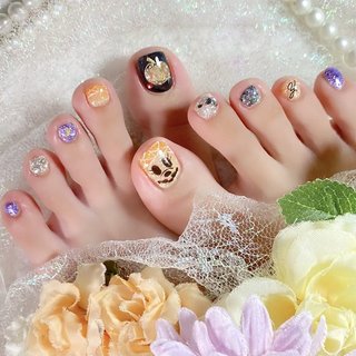 #ハロウィンフットネイル ホットペッパー予約→ https://beauty.hotpepper.jp/kr/slnH000388294/?cstt=4
Nailbookからの予約→ https://nailbook.jp/nail-salon/22861/
ブログ→ http://thiroom.blog.fc2.com/
ネイル値段表
→http://thiroom.blog.fc2.com/blog-entry-186.html
似顔絵値段表
→ http://thiroom.blog.fc2.com/blog-entry-1600.html?sp
#河内天美 #ネイルサロン #マグネットネイル #グラデーションネイル #フラワーネイル #フィルムネイル　#可愛いネイル #ラメネイル #イケメン似顔絵図鑑 #似顔絵受付中 
#秋ネイル #ハロウィンネイル #うるうるネイル #ハロウィン #パーティー #デート #女子会 #フット #ビジュー #ラメ #痛ネイル #スクエア #オレンジ #パープル #シルバー #ペディキュア #お客様 #THI-ROOM #ネイルブック