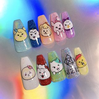 NiZiUのネイルデザイン｜ネイルブック