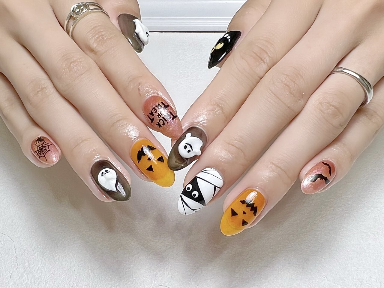 秋/ハロウィン/ハンド/3D/マグネット - o.risatoのネイルデザイン[No