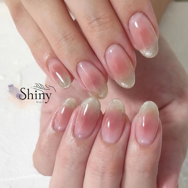 Shiny Nail｜立川のネイルサロン｜ネイルブック