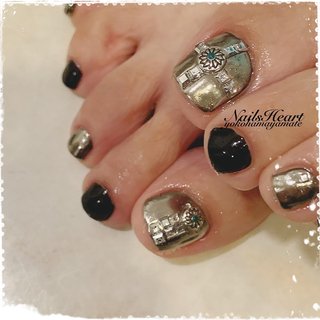 2025年】新着順｜フット/#クロムハーツのネイルデザイン｜ネイル