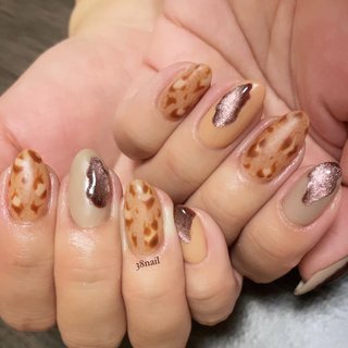 もふもふレオパードのネイルデザイン｜ネイルブック 