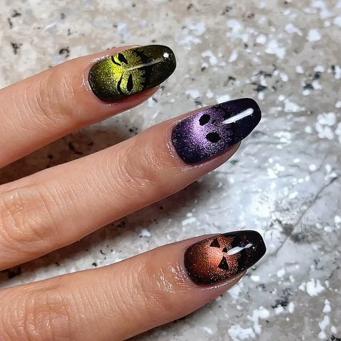 光るハロウィンブラックマグネットニュアンスネイル お化け かぼちゃ 秋 黒 光るハロウィンブラックマグネットニュアンスネイル お化け かぼちゃ