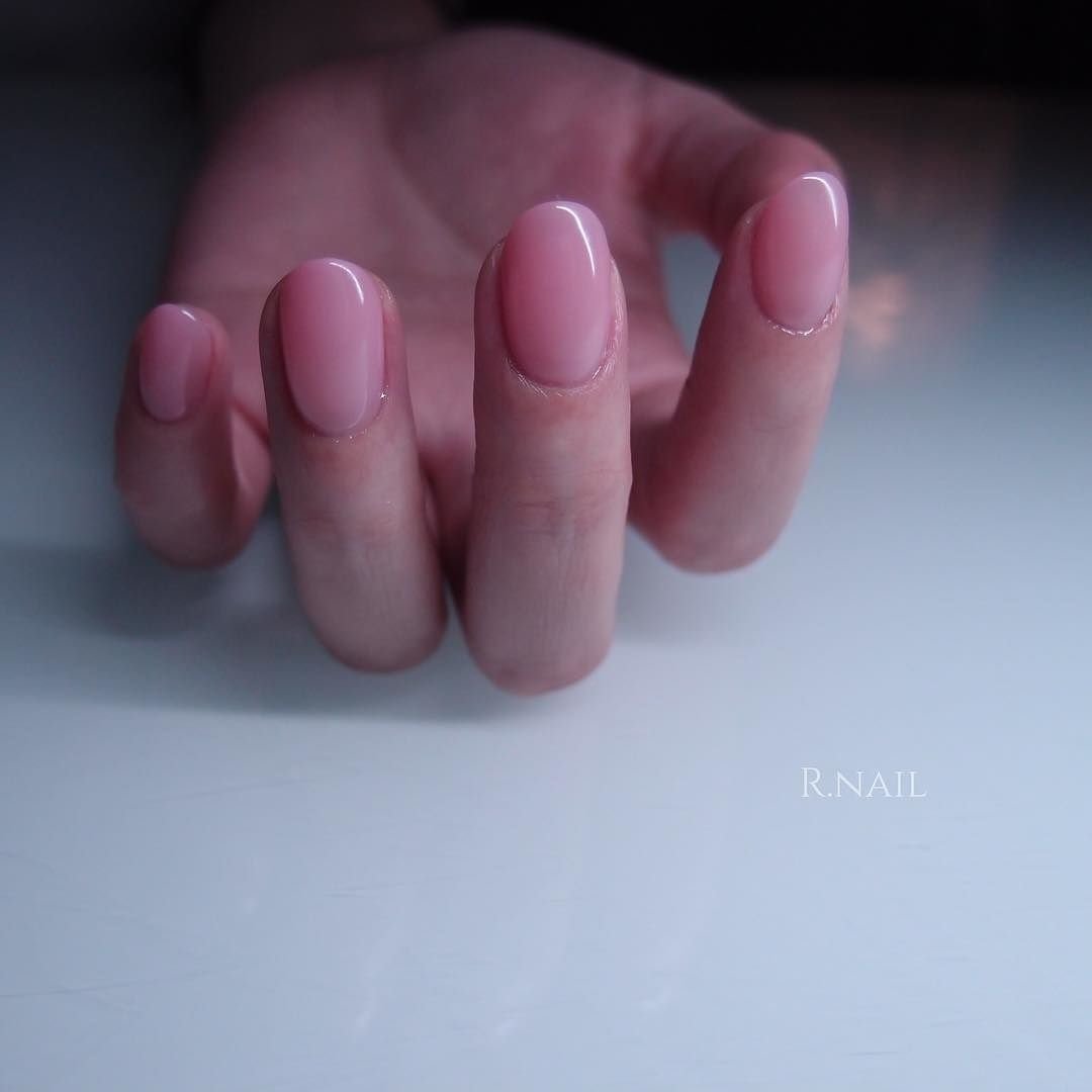 シンプル ワンカラー ベージュ ピンク グレージュ R Nailのネイルデザイン No ネイルブック