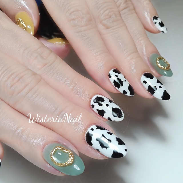 Wisteria Nail｜上野間のネイルサロン｜ネイルブック