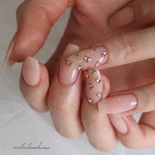 nori さま　スタイル サイン クリエイティブ テクスチャー ハードジェル5 ハンド/ビジュー/クリア/ジェルネイル - heathpoolnailのネイル