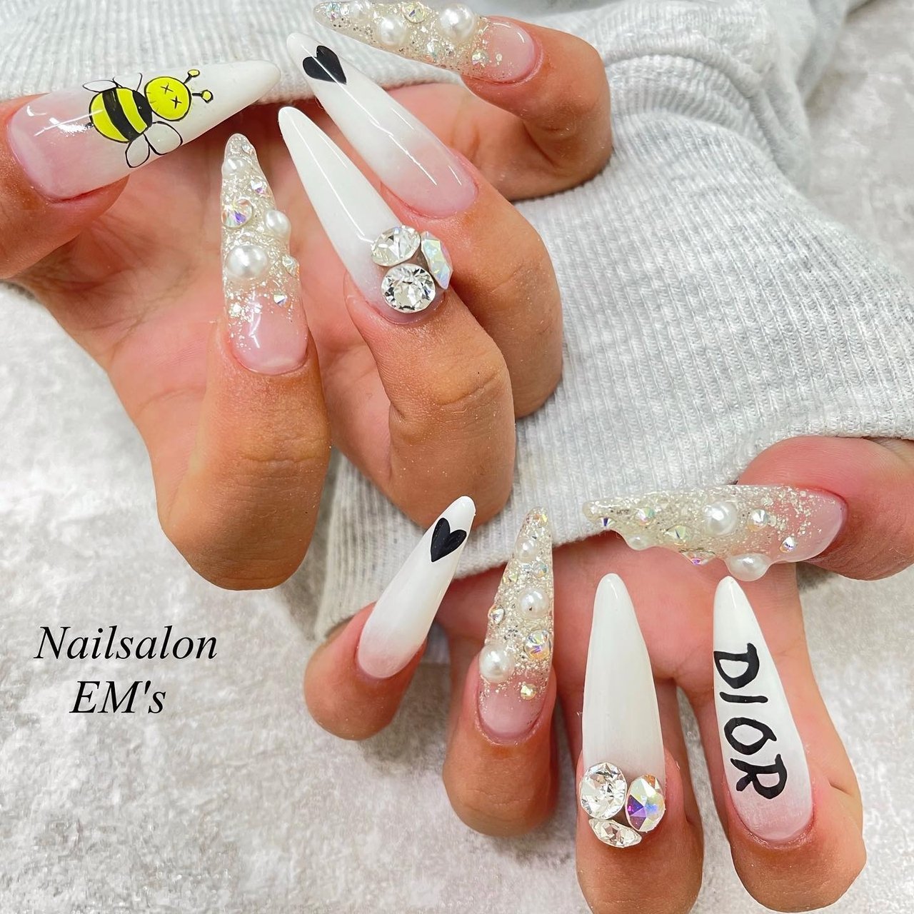 ディオール　エルメス　ネイル カラフルネイルのネイルデザイン | ディオール ヴェルニ｜Dior