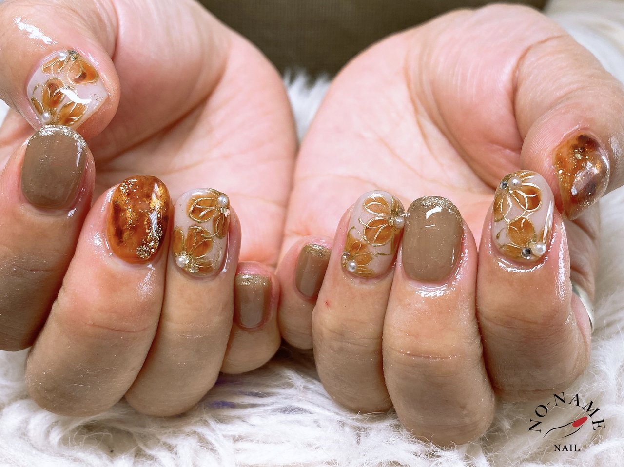 秋/冬/ハンド/フラワー/べっ甲 - sonomiのネイルデザイン[No.8442615  