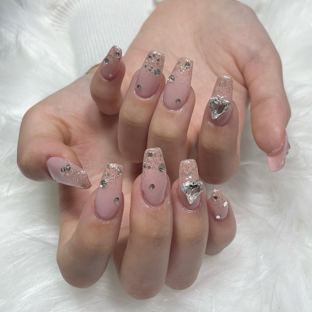 h's dazz｜恵美須町のネイルサロン｜ネイルブック