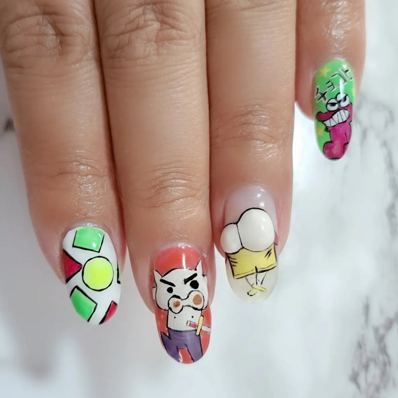 オールシーズン/ハンド/痛ネイル/個性派/ミディアム - 尼崎 園田