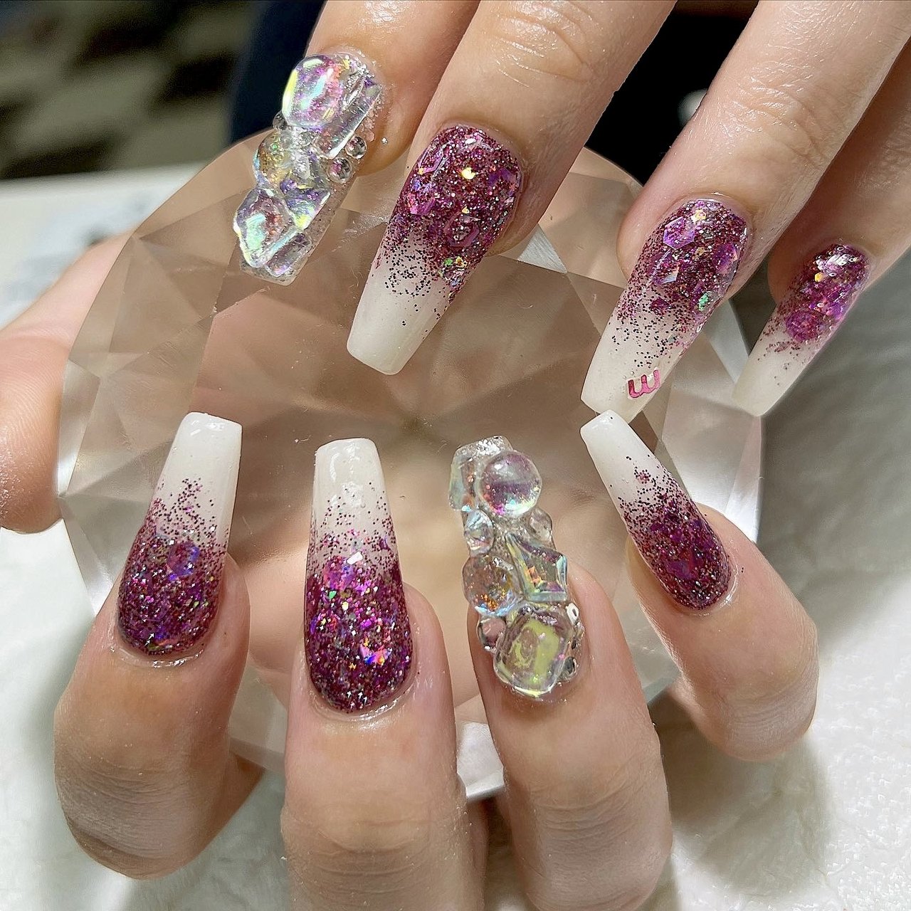 ホワイト/ピンク - nail'smirac.☆林 智子のネイルデザイン[No.8487387