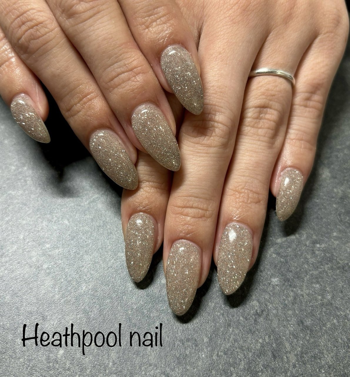 ハンド/ラメ/ワンカラー/ゴールド/シルバー - heathpoolnailのネイル