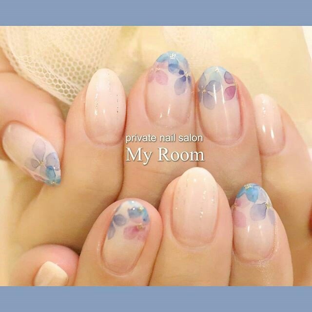 梅雨 ハンド フラワー ミディアム ホワイト My Roomのネイルデザイン No ネイルブック