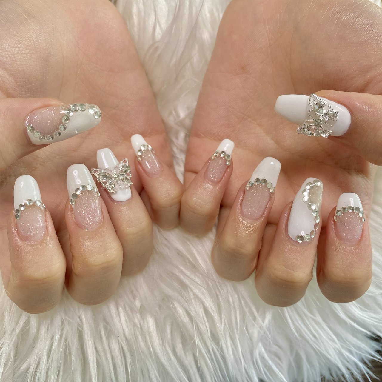 04))ネイルチップ フレンチガーリー ワンホン 蝶々バタフライネイル ホワイト ネイルチップ つけ爪 夏 キラキラ 蝶々 バタフライ ワンホン フレンチ