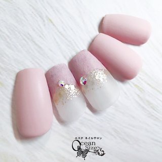 ベロアジェルのフレンチネイル❤ネイルブックよりご予約できます　 #ベロアネイル #ピンクネイル #くすみカラー #サンプルネイル #女子ネイル #大人上品ネイル #フレンチネイル #マットネイル #ラメネイル
#ネイル #ネイルアート #nailart #gelnail #ジェルネイルデザイン #ネイルデザイン #nailstagram #naildesigns #naildesign #gelnails #大人可愛いネイル #手が綺麗に見えるネイル #オールシーズン #オフィス #デート #ハンド #フレンチ #ラメ #マット #大人 #キラキラ #スクエア #クリア #ピンク #シルバー #ジェルネイル #ネイルチップ #ネイリスト　宮森貴子 #ネイルブック