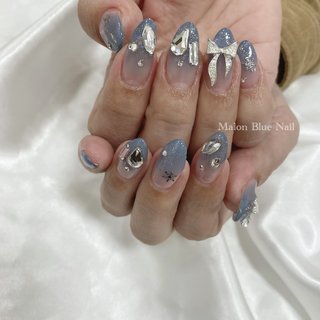 おすすめ順｜ブルー(青)/#ストーングラデーションのネイルデザイン
