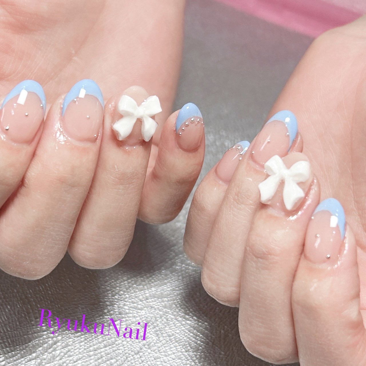 104))フレンチガーリー ホワイト リボンネイル 水色 ウィッシュコアネイル 104))フレンチガーリー リボンネイルチップ ニュアンス