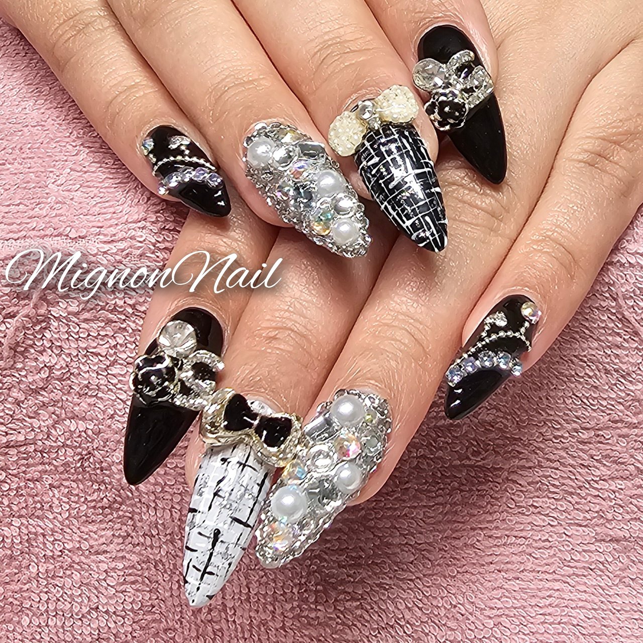 冬/ハンド/ビジュー/ツイード/キラキラ - Mignon Nail☆みおのネイル