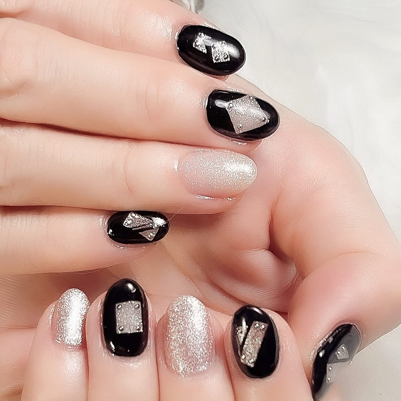 マグネット/ブラック - zero_mam_nailのネイルデザイン[No.8578906