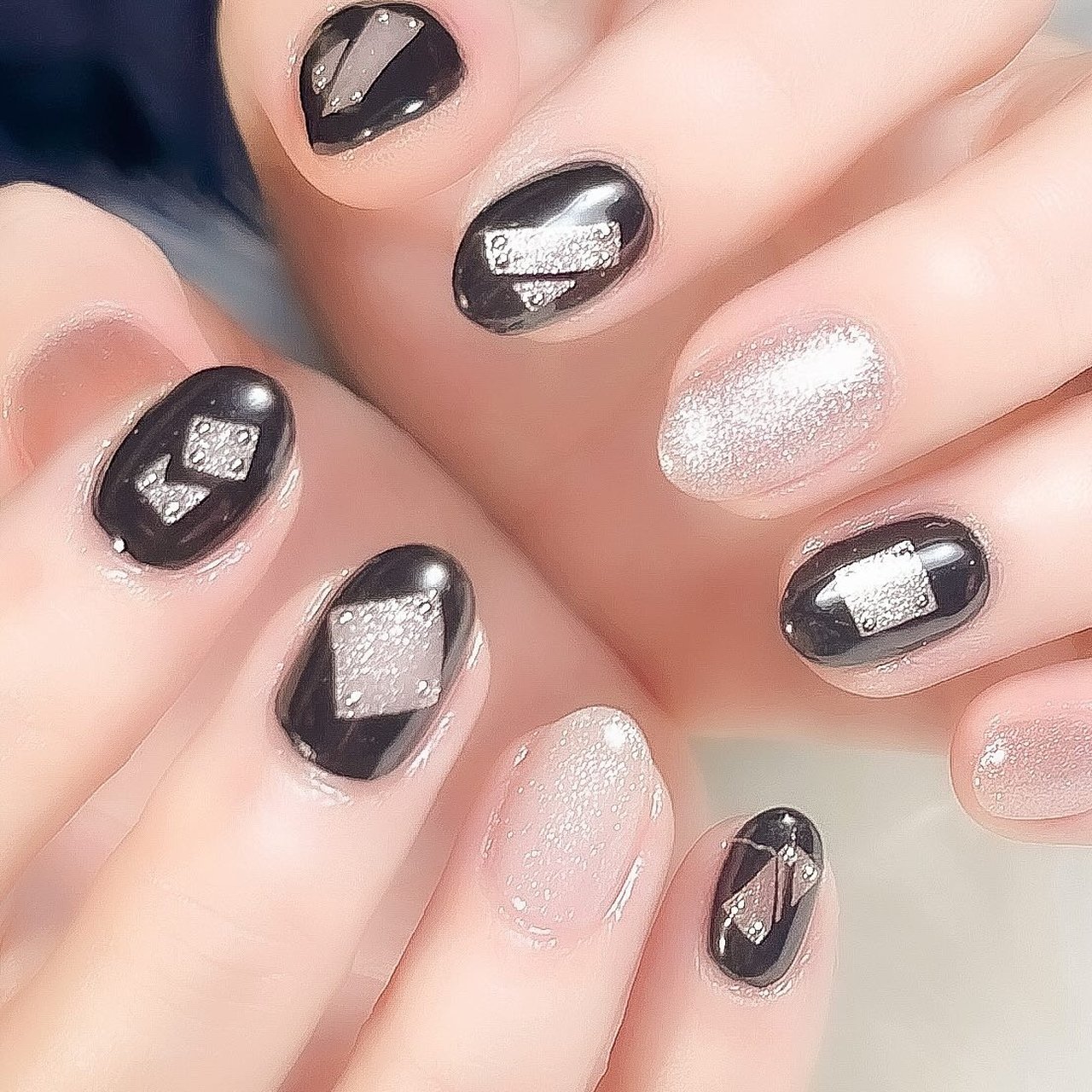 マグネット/ブラック - zero_mam_nailのネイルデザイン[No.8578906