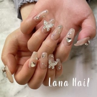 ヌーディー💅🦋 
#3dネイル #nailart #fashion #followme #lana #gelnail #instagood #happy #スカルプネイル #ラメ #ジェルネイル #ホワイト #プライベートサロン #マグネットネイル #ゆめかわネイル #キラキラネイル #キャラクター #プライベートネイルサロン #💓 #シルバー #ピンク #パステル #スカルプ #3d #ハート #派手ネイル #ちゅるんネイル #🎀 #nailstagram #nailsalon #pink #池袋スカルプ #お客様 #池袋 #手描きネイル #かわいい #ニュアンス #ベージュ #推しネイル #手描きアート #privatenailsalon #定額制ネイル #ちょうちょネイル #可愛い #推し活ネイル #クリア #ベージュ #シルバー #お客様 #Lana Nail #ネイルブック