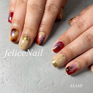 #スクエアネイル 💅🧡 
かっこよく見せたいなら断然スクエアです🙆‍♀️🌟

#ショートスクエア 
#個性派ネイル 
#カジュアルネイル 

.
ホットペッパーから2月のご予約お取りできます🌟
.
スタッフ募集中🌟
DMにてお問い合わせください😊💓
.
.
お客様ネイル❤️
ありがとうございました😊
.
#felicenail #フェリーチェネイル #名古屋市ネイルサロン #中川区ネイルサロン #中川区ネイルfeliceNail #千音寺 #あま市ネイルサロン #海部郡ネイルサロン #ジェルネイル #ネイリスト募集名古屋 #美フォルム #nails #nailart #パラジェル #フィルイン #一層残し #自爪育成 #冬ネイル#winternails #ニュアンスネイル #네일#네일아트#ネイルブック掲載 #冬 #ニュアンス #個性派 #スクエア #ジェルネイル #felicenail_111777 #ネイルブック