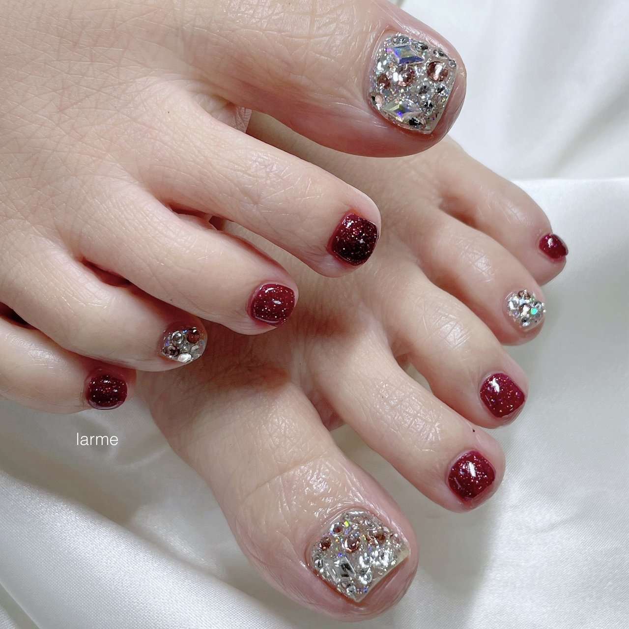 フット/ボルドー/シルバー - nailroomLのネイルデザイン[No.8594475 