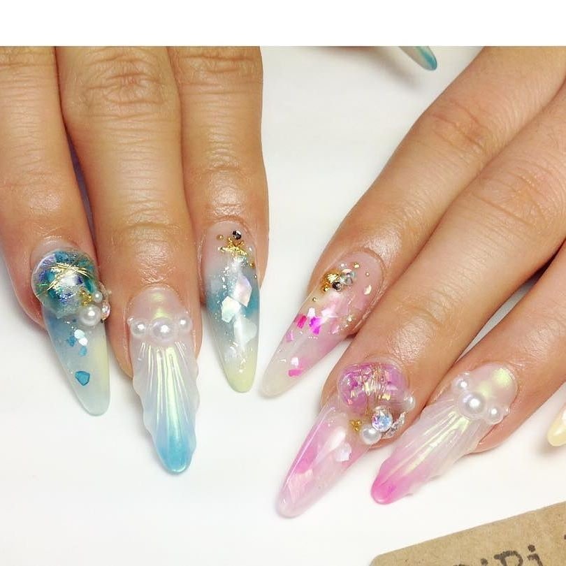 夏 パーティー ハンド 人魚の鱗 スーパーロング Riri Nailのネイルデザイン No ネイルブック