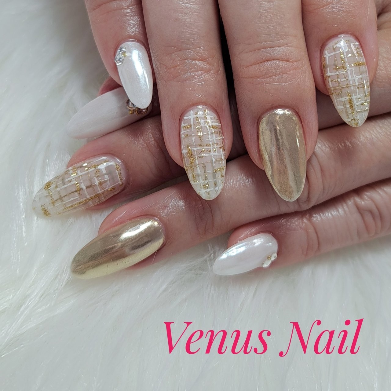 冬/ハンド/ツイード/ミラー/ホワイト - chikaのネイルデザイン[No