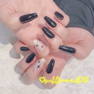 #オールシーズン #バイカラーネイル 
#バイカラー 
#ジェルネイル 
#お客様 
#ワンホンネイル 
#キラキラネイル #手が綺麗に見えるネイル #オールシーズン #パーティー #デート #ハンド #シンプル #幾何学模様 #バイカラー #キラキラ #韓国 #ミディアム #スクエア #ホワイト #ブラック #シルバー #ジェルネイル #お客様 #ばってんねいる #ネイルブック