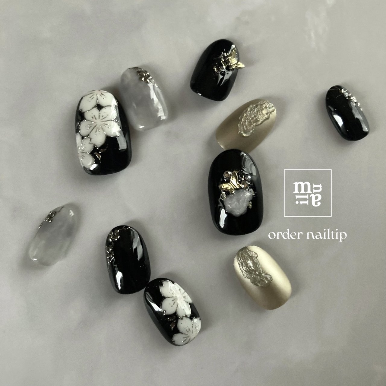 ハンド/グレー/ブラック/ゴールド - mnailのネイルデザイン[No.8613942