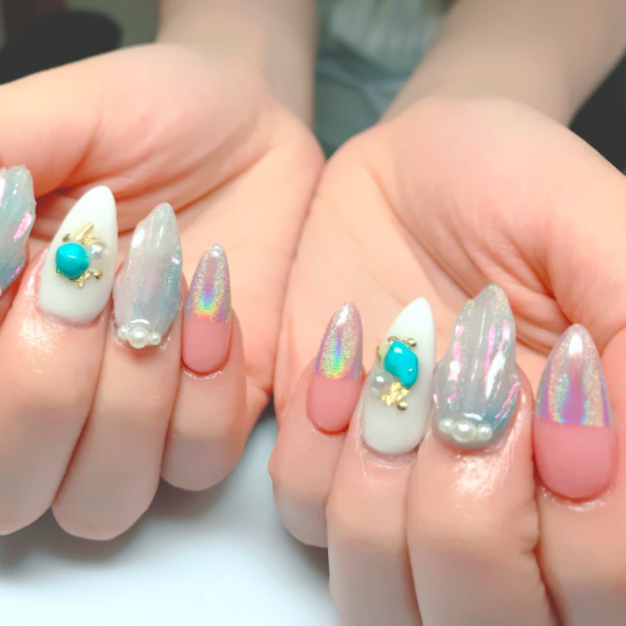 ハンド シェル パール 人魚の鱗 ユニコーン Luna Nailのネイルデザイン No ネイルブック