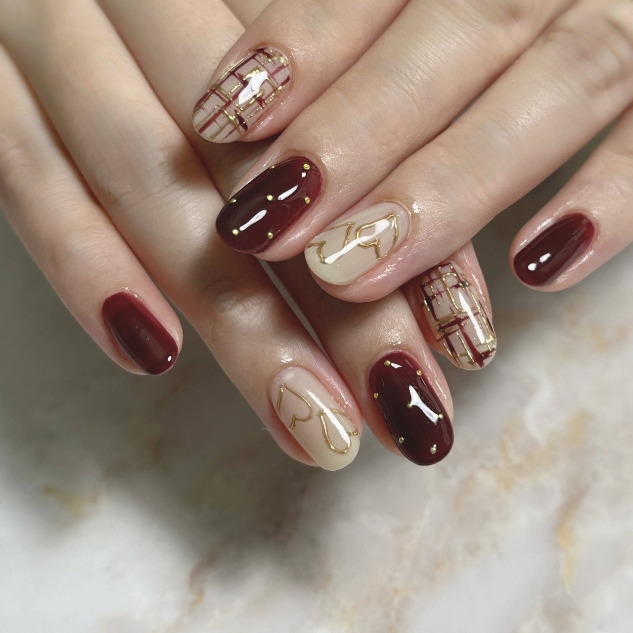 冬/バレンタイン/ハンド/チェック/ハート - aclairのネイルデザイン[No