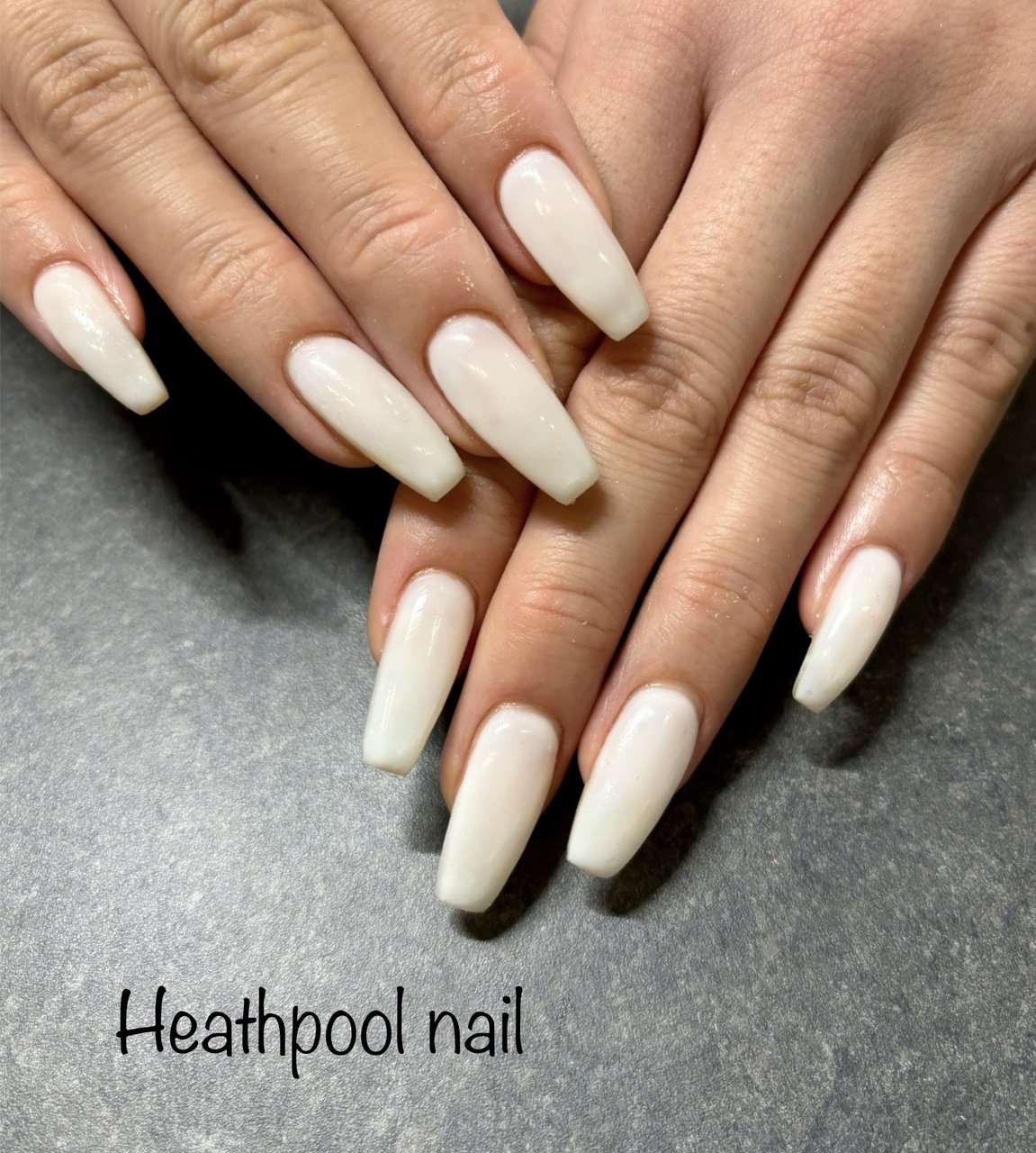 ハンド/ワンカラー/シアー/ホワイト/ジェルネイル - heathpoolnailの