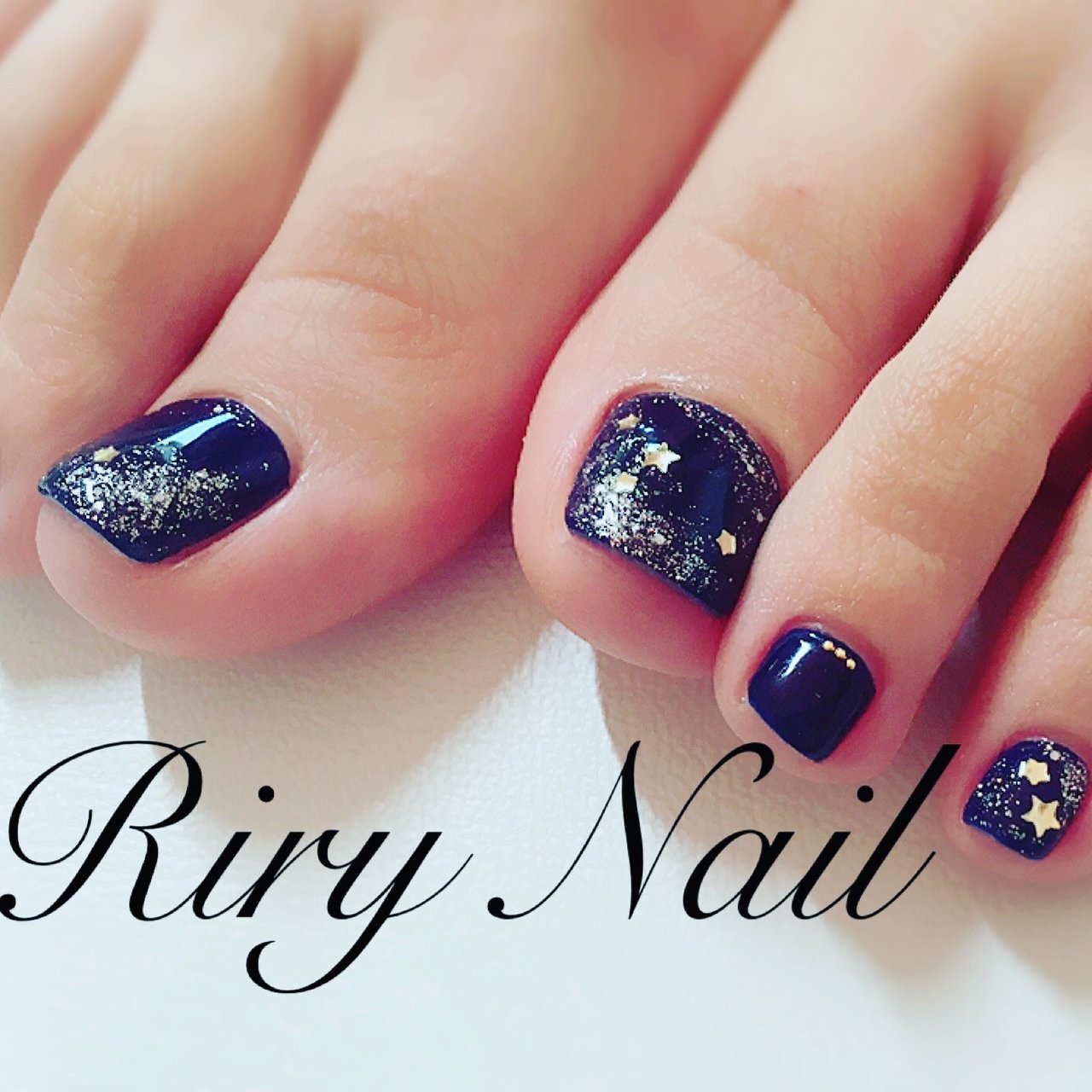 フット 星 ネイビー ゴールド シルバー Riry Nailのネイルデザイン No ネイルブック