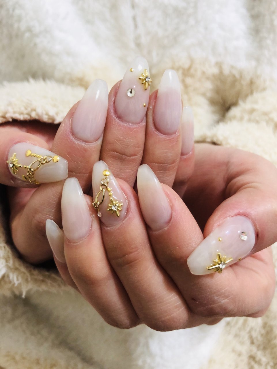 冬/クリスマス/ハンド/星/ロング - canola flowerのネイルデザイン[No