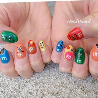 m&m'sのネイルデザイン｜ネイルブック