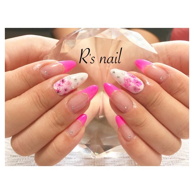 オールシーズン リゾート デート 女子会 ハンド R S Nailのネイルデザイン No ネイルブック