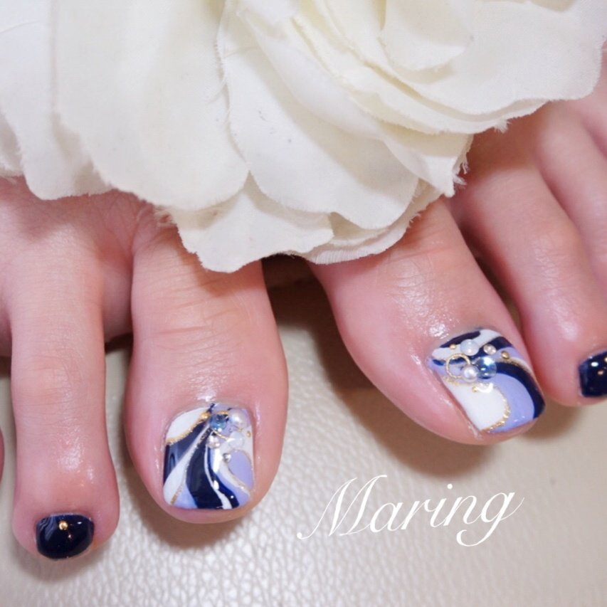 夏 海 フット プッチ ネイビー Nailsalon Maring マリング のネイルデザイン No 2340407 ネイルブック