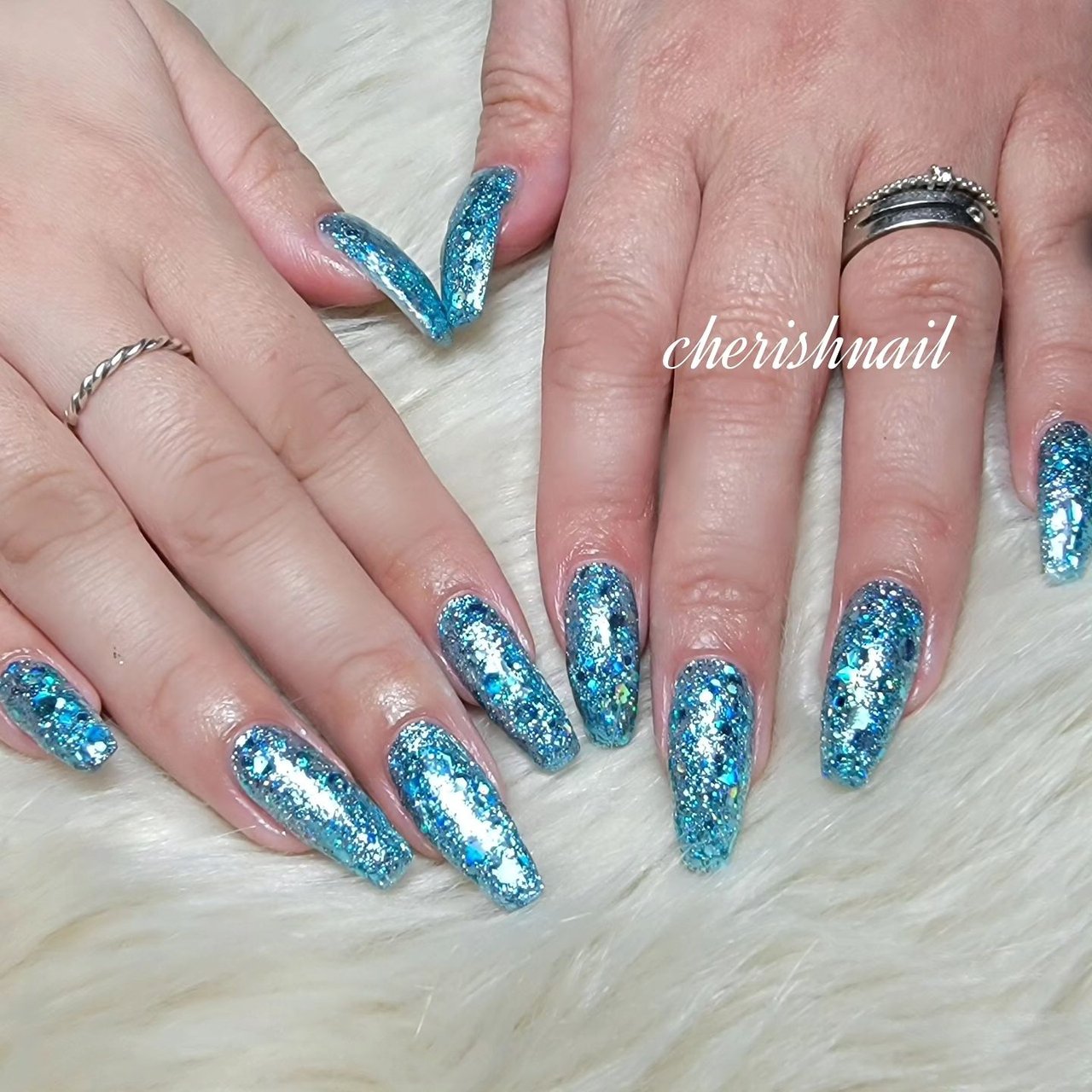 冬/ラメ/キラキラ/ブルー/ジェルネイル - cherish nailのネイル  