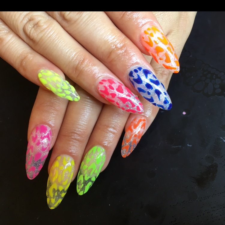 ハンド アニマル柄 ロング カラフル ジェル Jwell Nailのネイルデザイン No ネイルブック