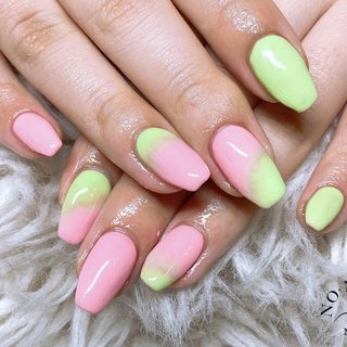 桜餅カラーのネイルデザイン｜ネイルブック 