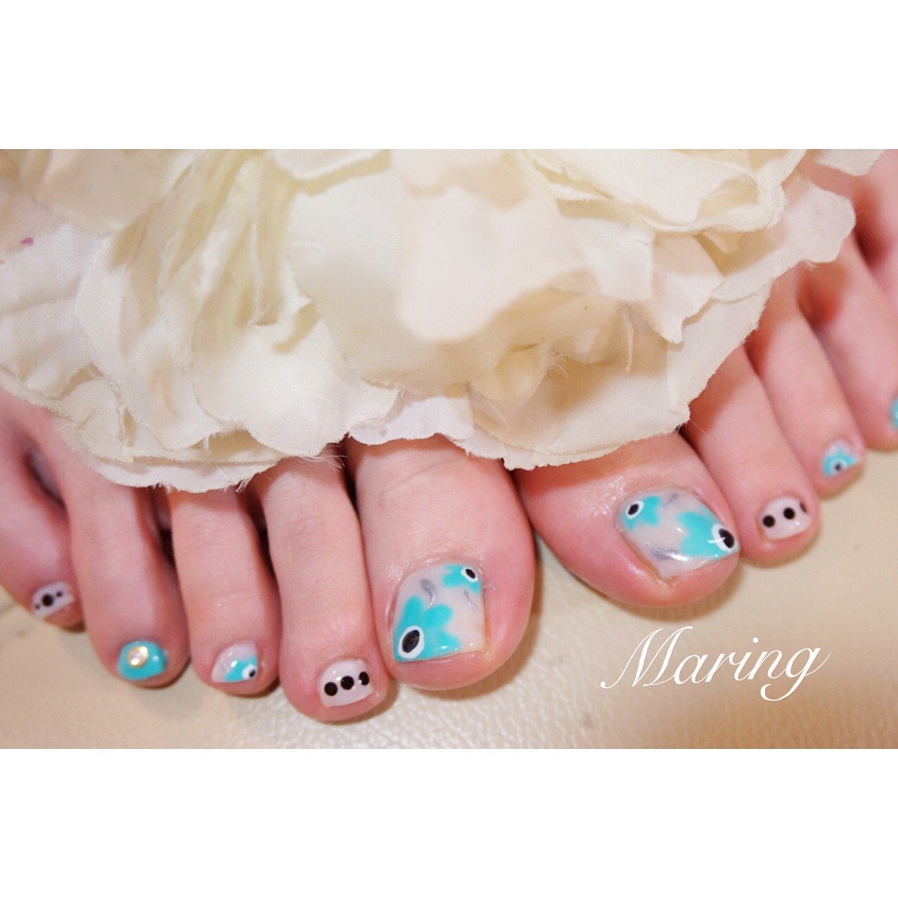 夏 フット フラワー ブルー ペディキュア Nailsalon Maring マリング のネイルデザイン No ネイルブック