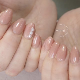 #オフィスネイル #オフィス #手が綺麗に見えるネイル #オフィスショートネイル #ベージュネイル #ベージュ #シンプル #ピンク #ピンクネイル #パール #パールカラーネイル #上品ネイル #大人可愛いネイル #3月ネイル #4月ネイル #ちょこっとアート#卒業式ママネイル #入学式ママネイル #手が綺麗に見えるネイル #春 #オールシーズン #オフィス #ハンド #ワンカラー #パール #大人 #ショート #オーバル #ベージュ #ピンク #ジェルネイル #お客様 #Miimi ミィミ　nail & eyelash #ネイルブック