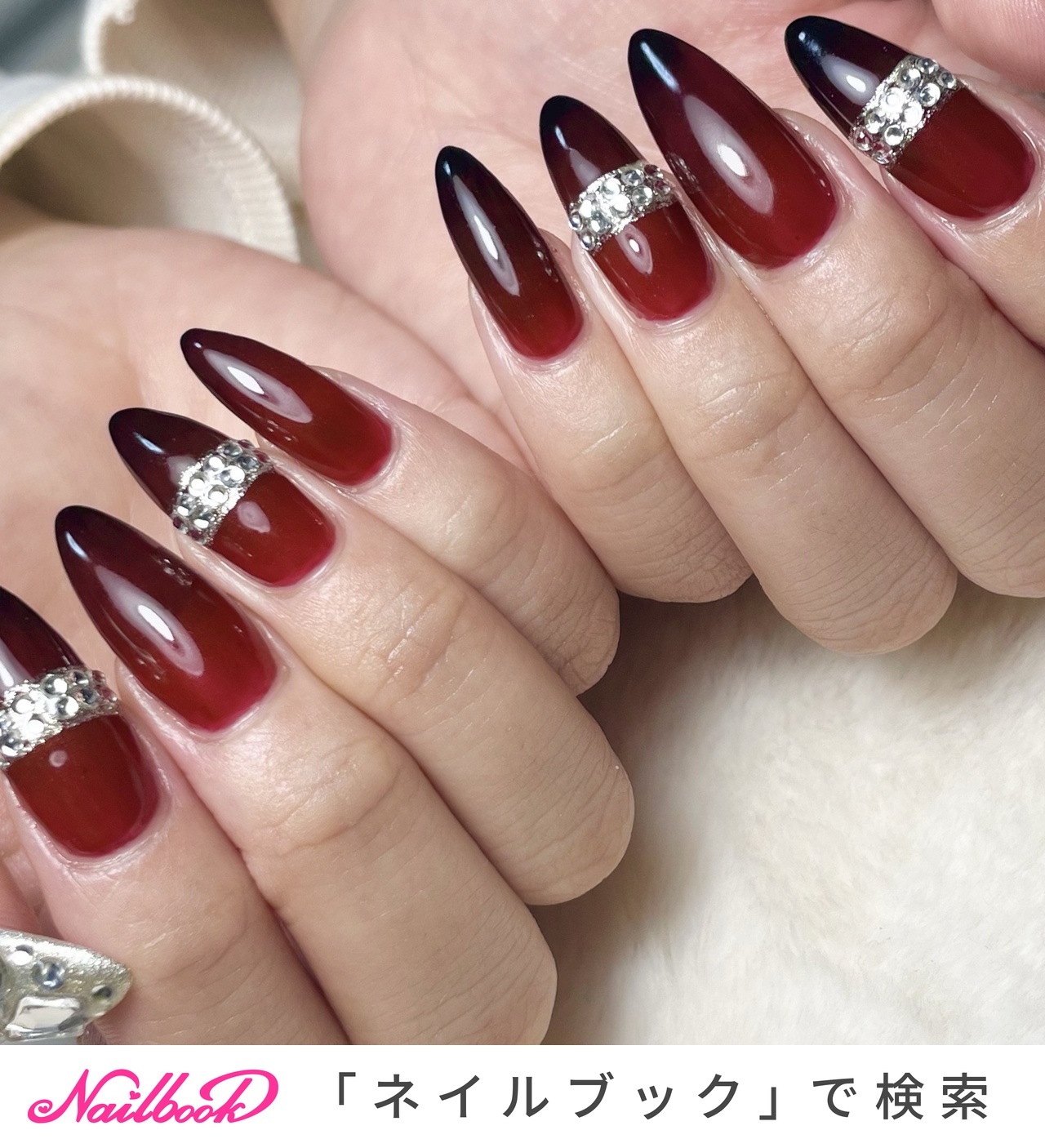 ルブタン　ネイル　限定品 クリスチャン ルブタン」の限定ネイルは、煌びやかなメタリック