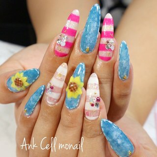 デニム ヒマワリ×ラメボーダー♡ロングジェル
 .
.
#AnkCellmonail#アンクセルモナイル
#monail#もないる
#福井ネイル#福井ネイルサロン
#ケア#ジェル#スカルプ#フットジェル
#カメレオンジェル#カメレオンネイル
#ネイル#アートし放題#深爪矯正
#JAPAN#福井県#福井市
#ネイルデザイン#ネイルプラス
#nail#nails#gelnail#nailsalon#footnail
#maogel#maogel導入サロン#maogel導入サロン福井 #春 #夏 #デート #女子会 #ハンド #フラワー #3D #デニム #ボーダー #ロング #ホワイト #ピンク #ブルー #ジェルネイル #お客様 #MONNAL& / yurika 前田百合香 #ネイルブック