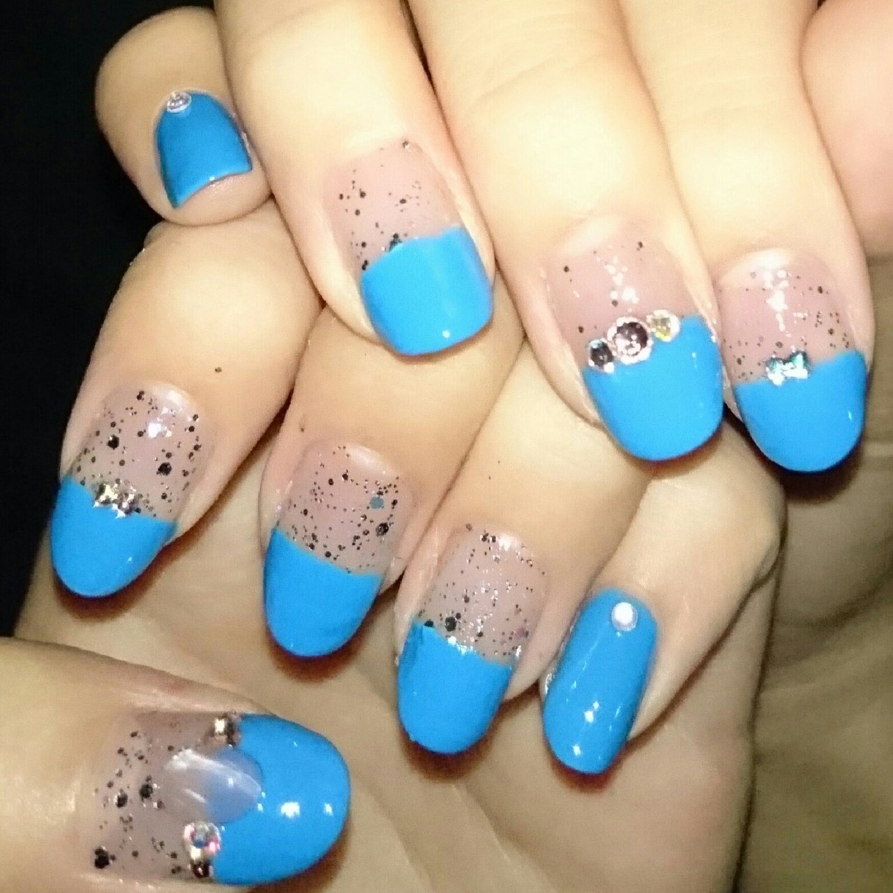 夏 海 デート ハンド 変形フレンチ Raindropのネイルデザイン No ネイルブック