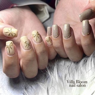 #リボンネイル#パステルネイル#スモーキーネイル#イエローネイル#グレージュネイル#グレーネイル#イースターネイル#ヴィンテージネイル#韓国ネイルデザイン#きれいめネイル#アシンメトリーネイル#金箔ネイル#箔ネイル#シンプルネイル#大人ネイルデザイン#オトナネイル#春ネイル#春ネイルて#春ネイル2024 #春 #卒業式 #女子会 #イースター #ハンド #アンティーク #リボン #大人 #韓国 #ミディアム #スクエア #イエロー #グレー #パステル #ジェルネイル #お客様 #Villa Bloom nail salon #ネイルブック