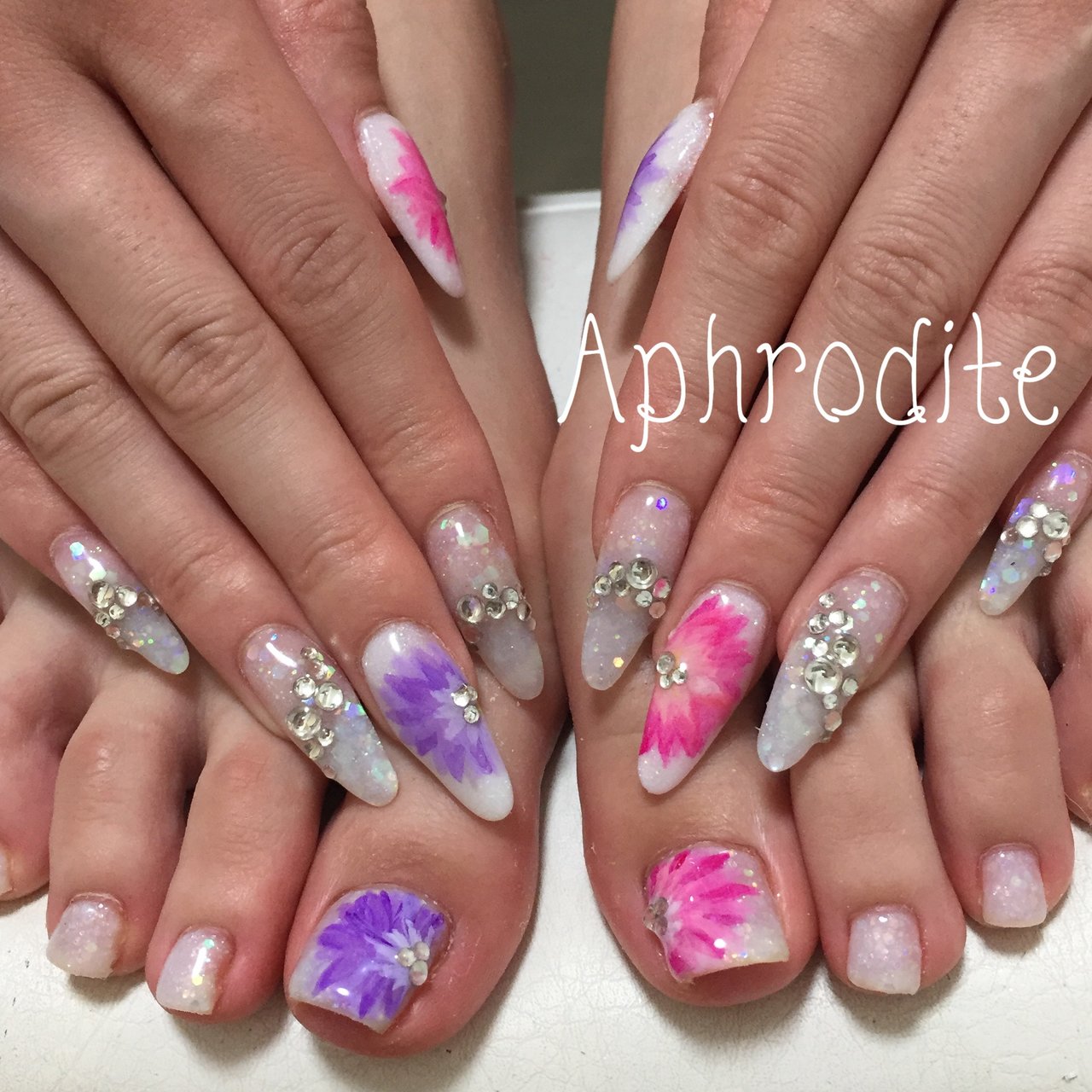 夏 冬 海 デート ハンド Nailsalon Aphroditeのネイルデザイン No ネイルブック