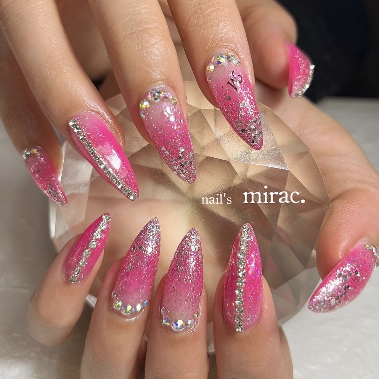 ピンク/シルバー/ビビッド - nail'smirac.☆林 智子のネイルデザイン